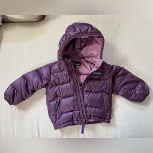 Excellent condition. Patagonia baby hi-loft down jacket. 3-6 months purple.